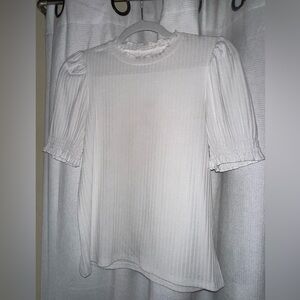 Ellison White ridged short sleeve top